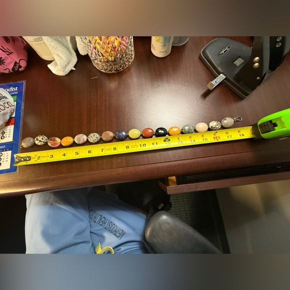 Multicolor Stone Beaded Necklace - Picture 6 of 7